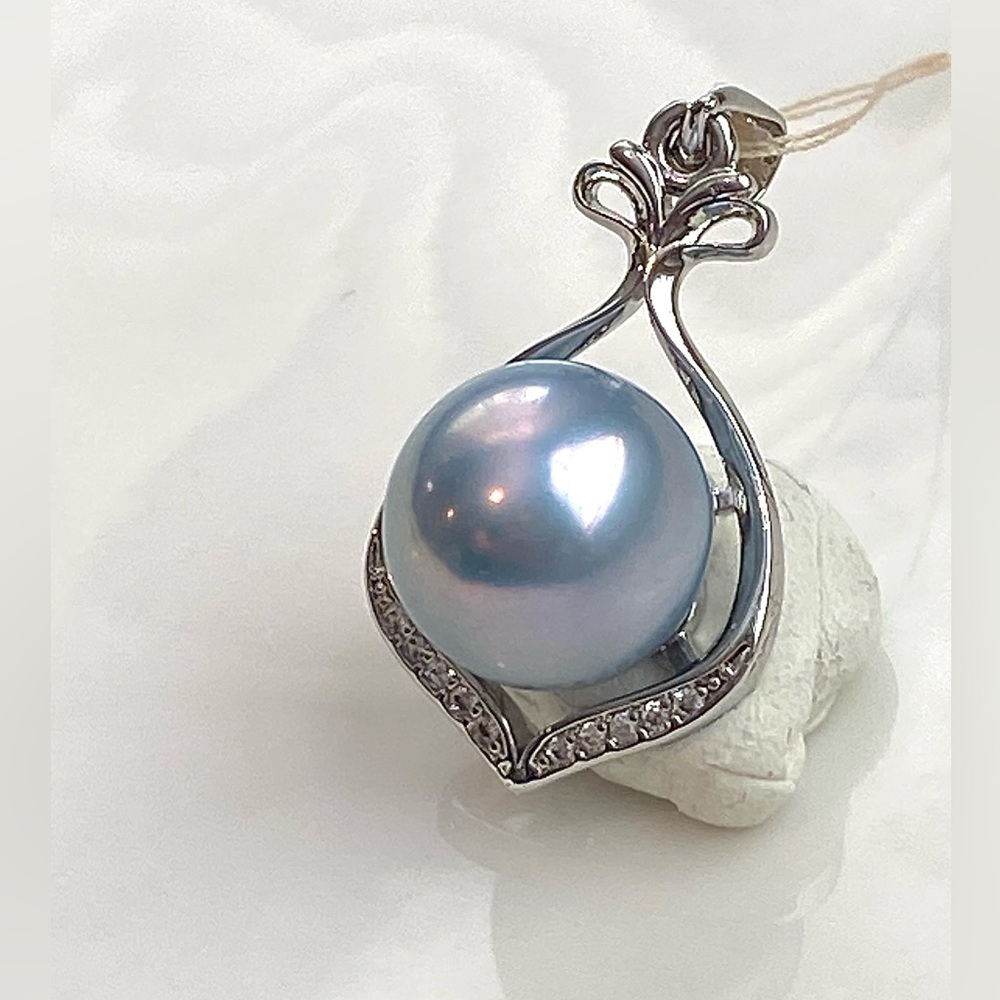 P171-Handmade 12mm Baby Blue Edison Pearl Pendant - Picture 2 of 5
